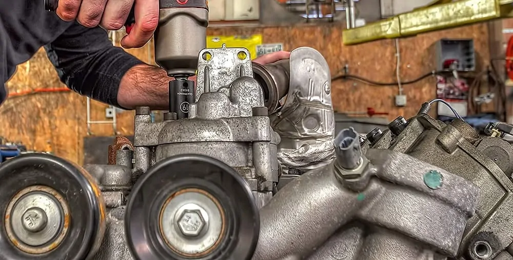 Using impact socket on car motor Using impact socket on car motor