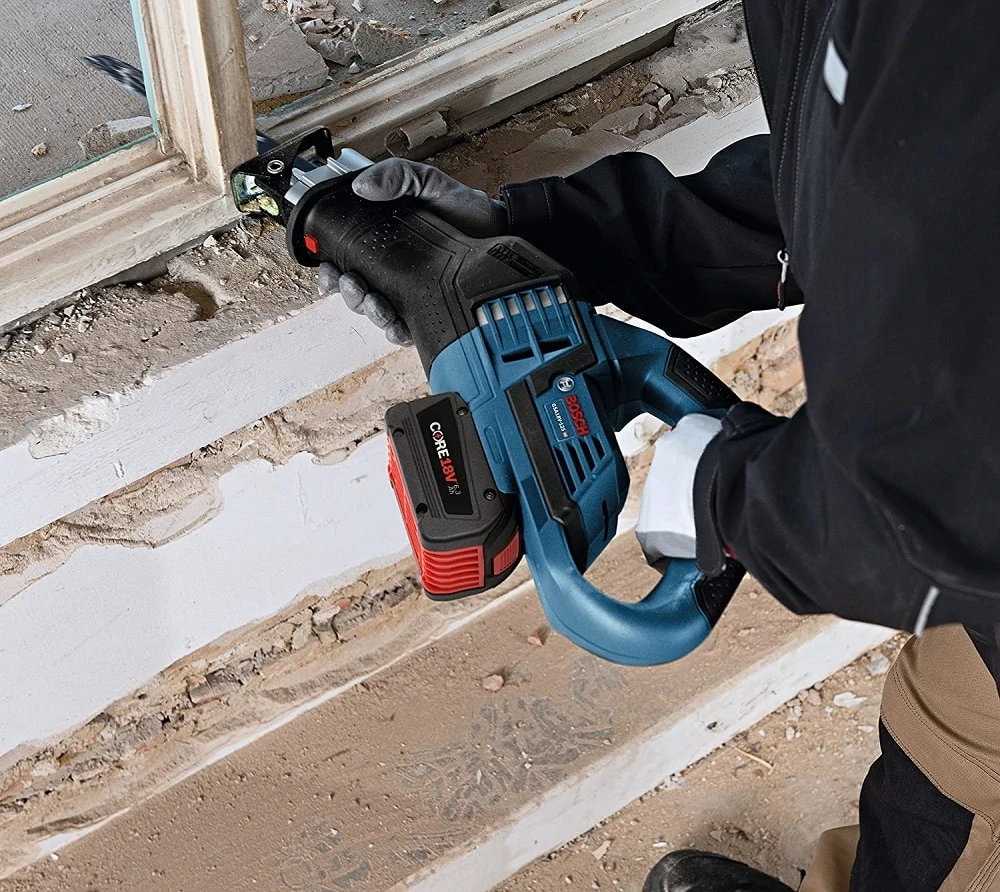 Makita brushless reciprocating saw Bosch cordless reciprocating saw kit