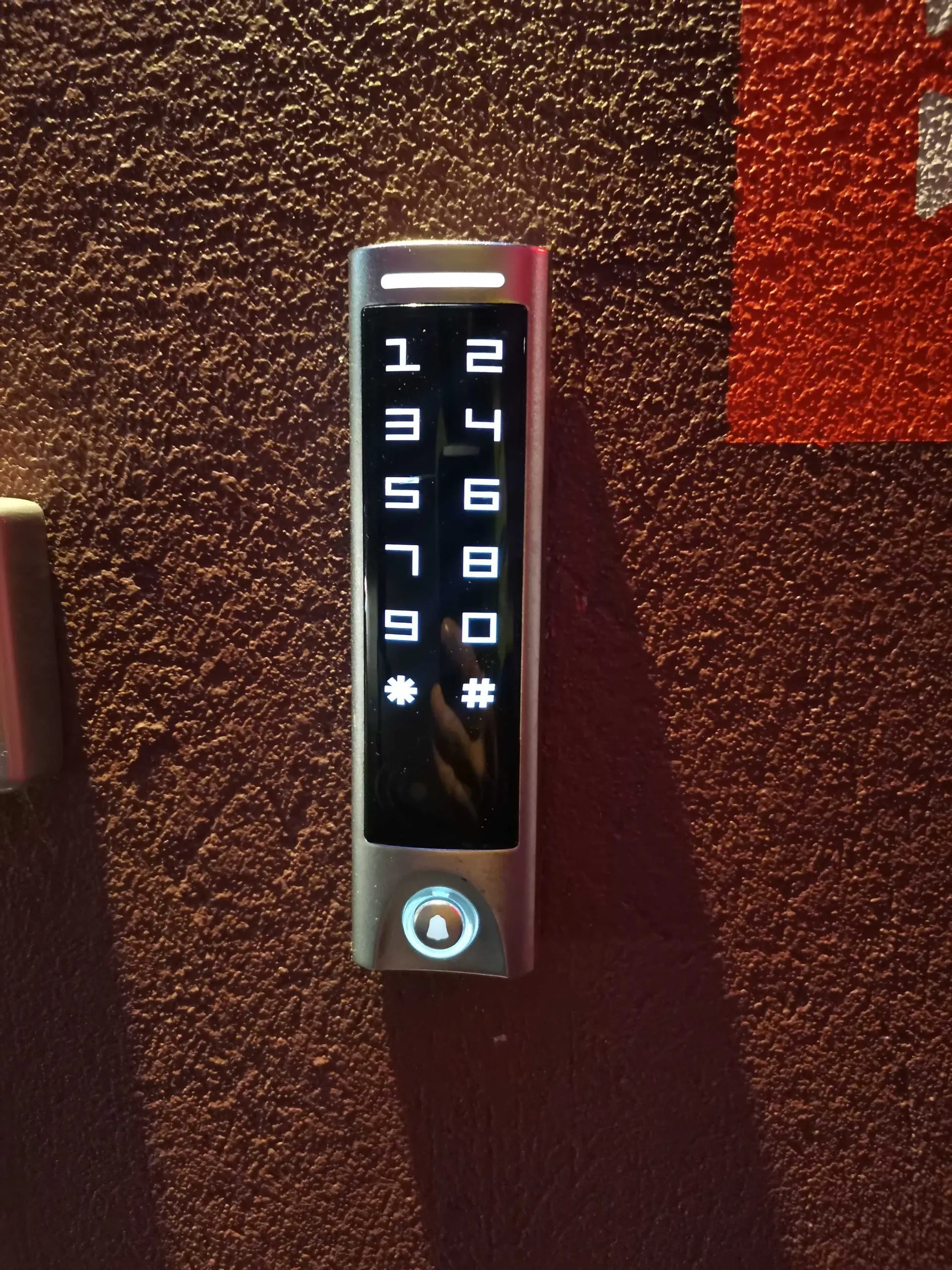 Touchscreen keyless door knob