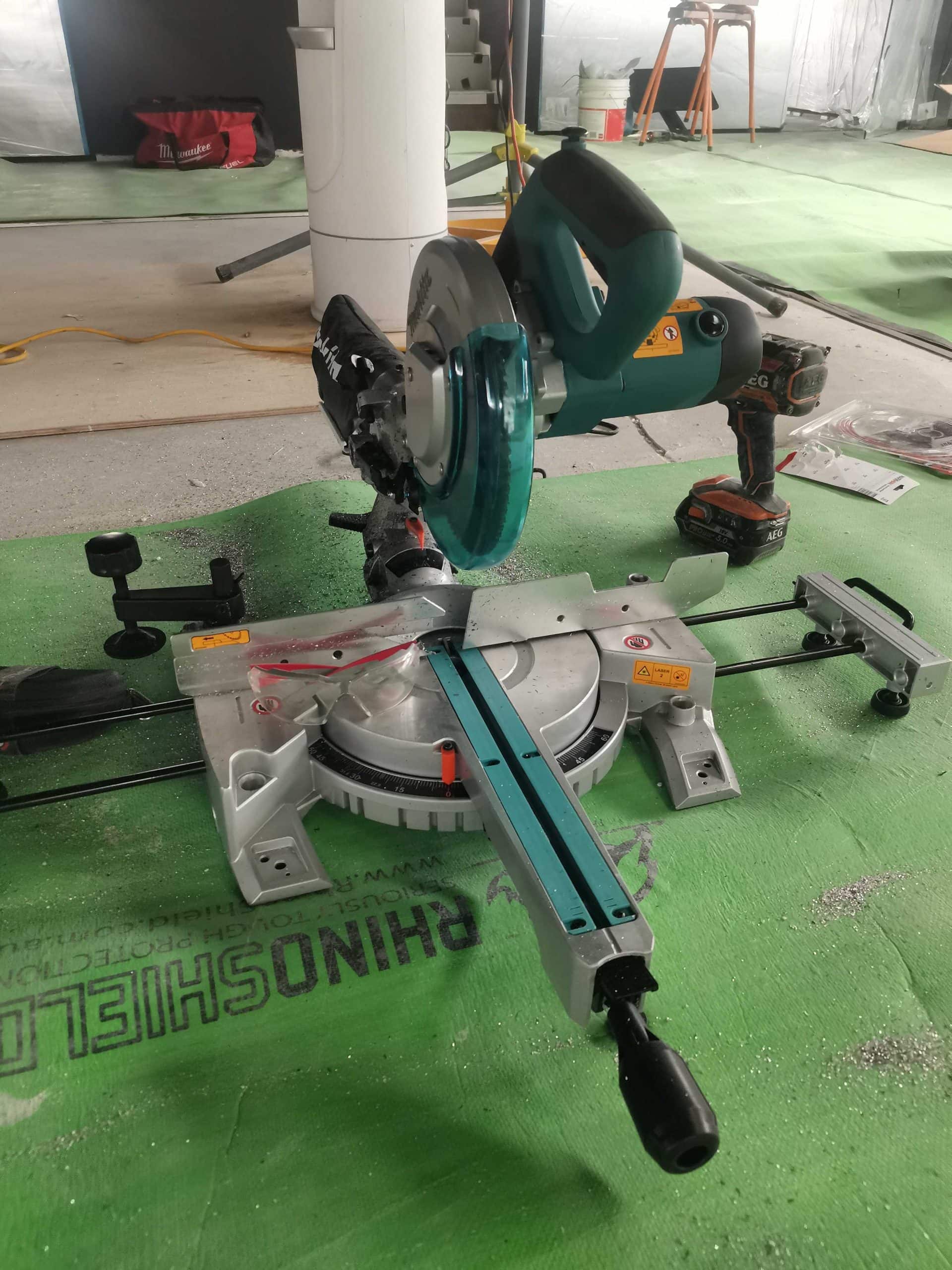 After assembling LS0815FL compound miter saw